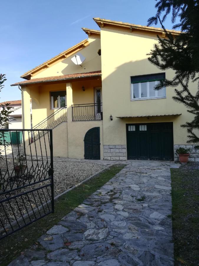Happy Lucca Casa Vacanze Esterno foto
