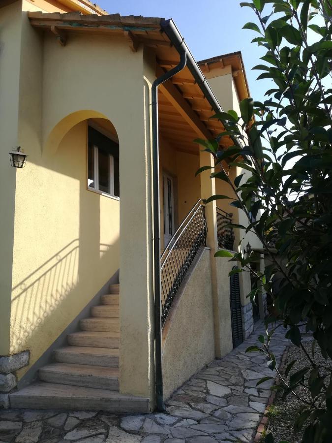 Happy Lucca Casa Vacanze Esterno foto